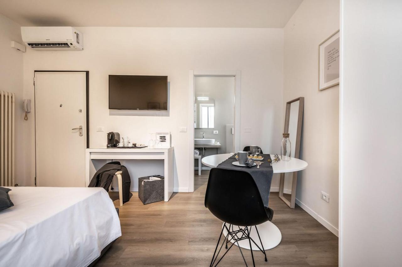 Emilia Suite Essence Μόντενα Εξωτερικό φωτογραφία